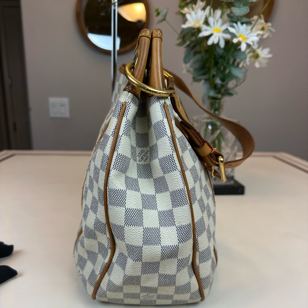 Louis Vuitton Damier Azur Canvas Tote with Tan Trim and Gold Hardware - Picture 4 of 15
